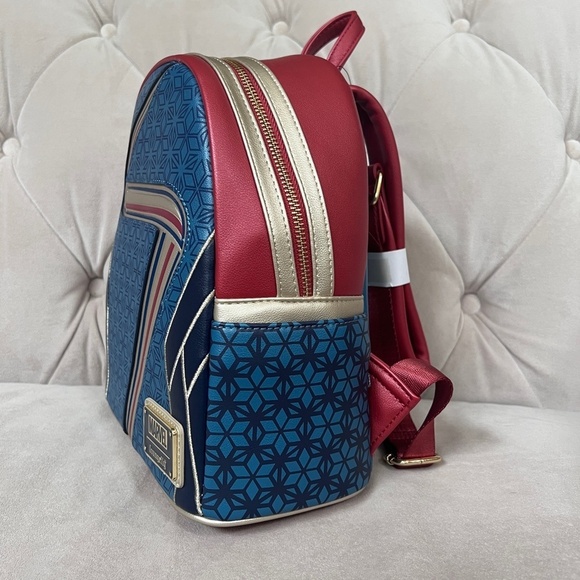 LOUNGEFLY Ms. Marvel Mini Backpack-NWT - Picture 4 of 7